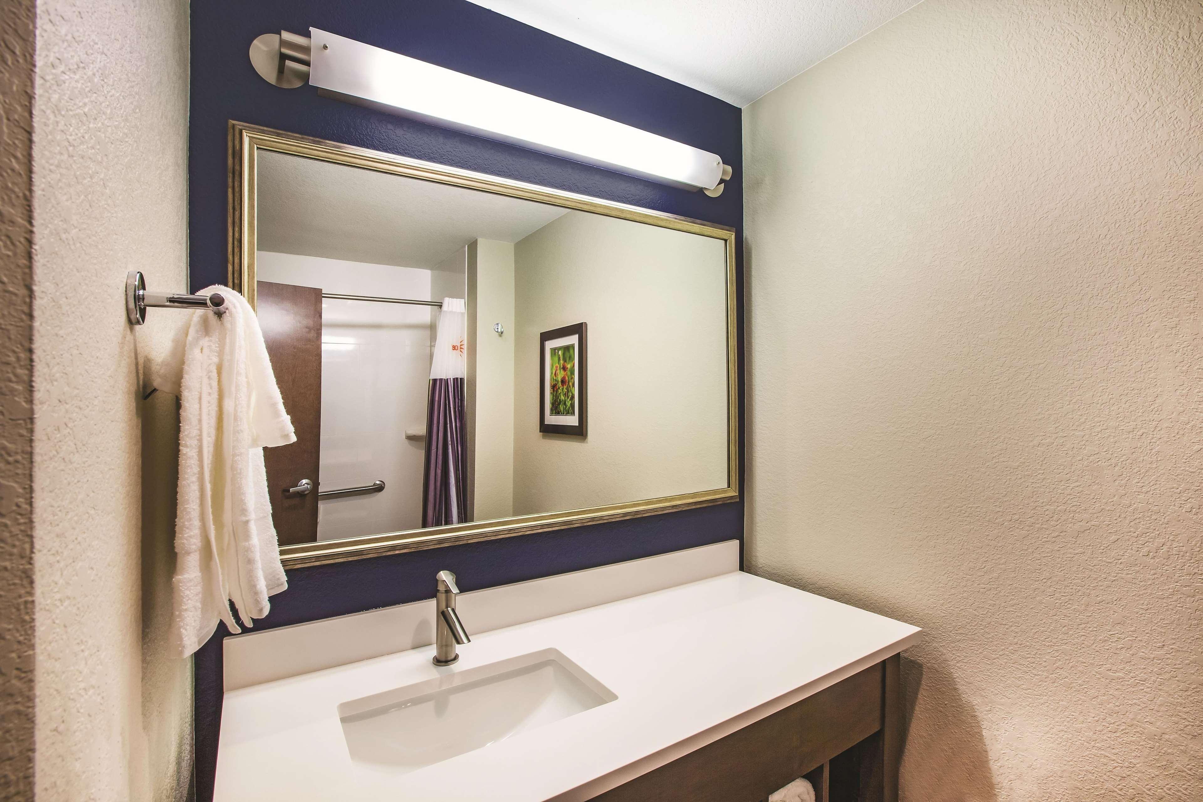 Hotel La Quinta By Wyndham Wichita Northeast Exteriér fotografie